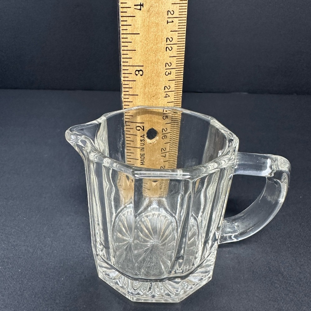 Vintage Indiana Glass Mini Creamer Peerless Colonial Pattern Paneled Sides A2 - Picture 6 of 6